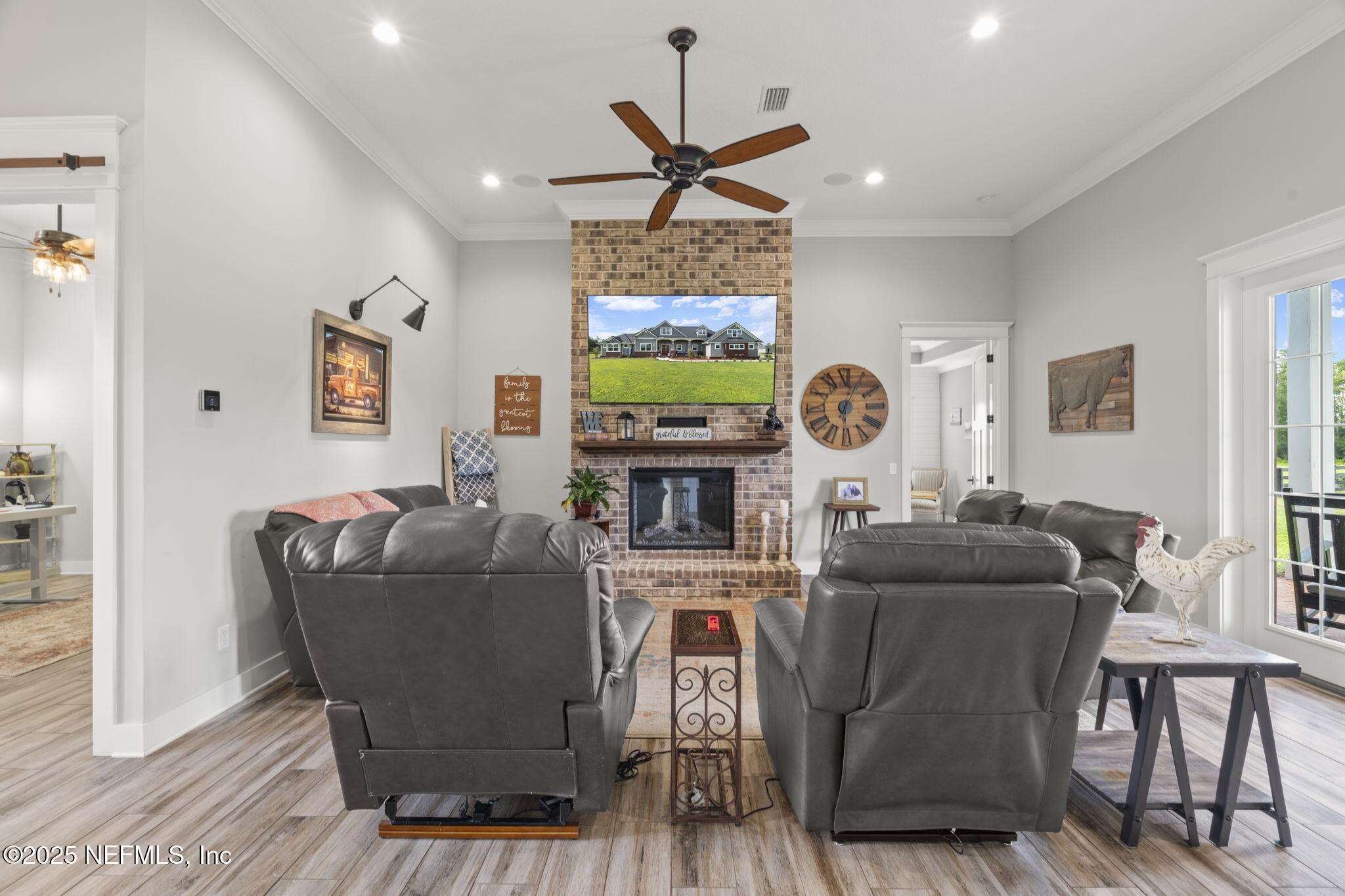 54515 Wildlife Way Callahan, FL 32011 - Photo 27 of 90 Living Area w/Fireplace