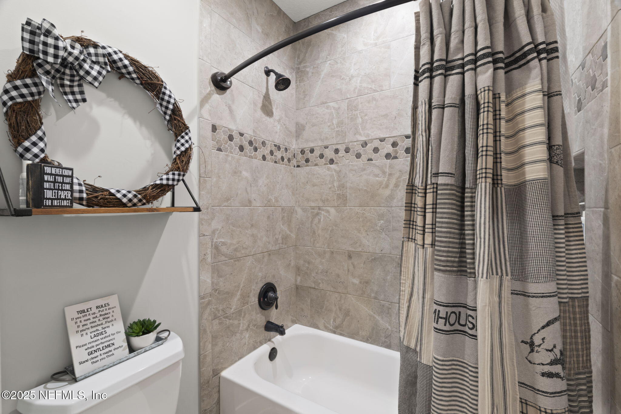 54515 Wildlife Way Callahan, FL 32011 - Photo 44 of 90 Hall bath