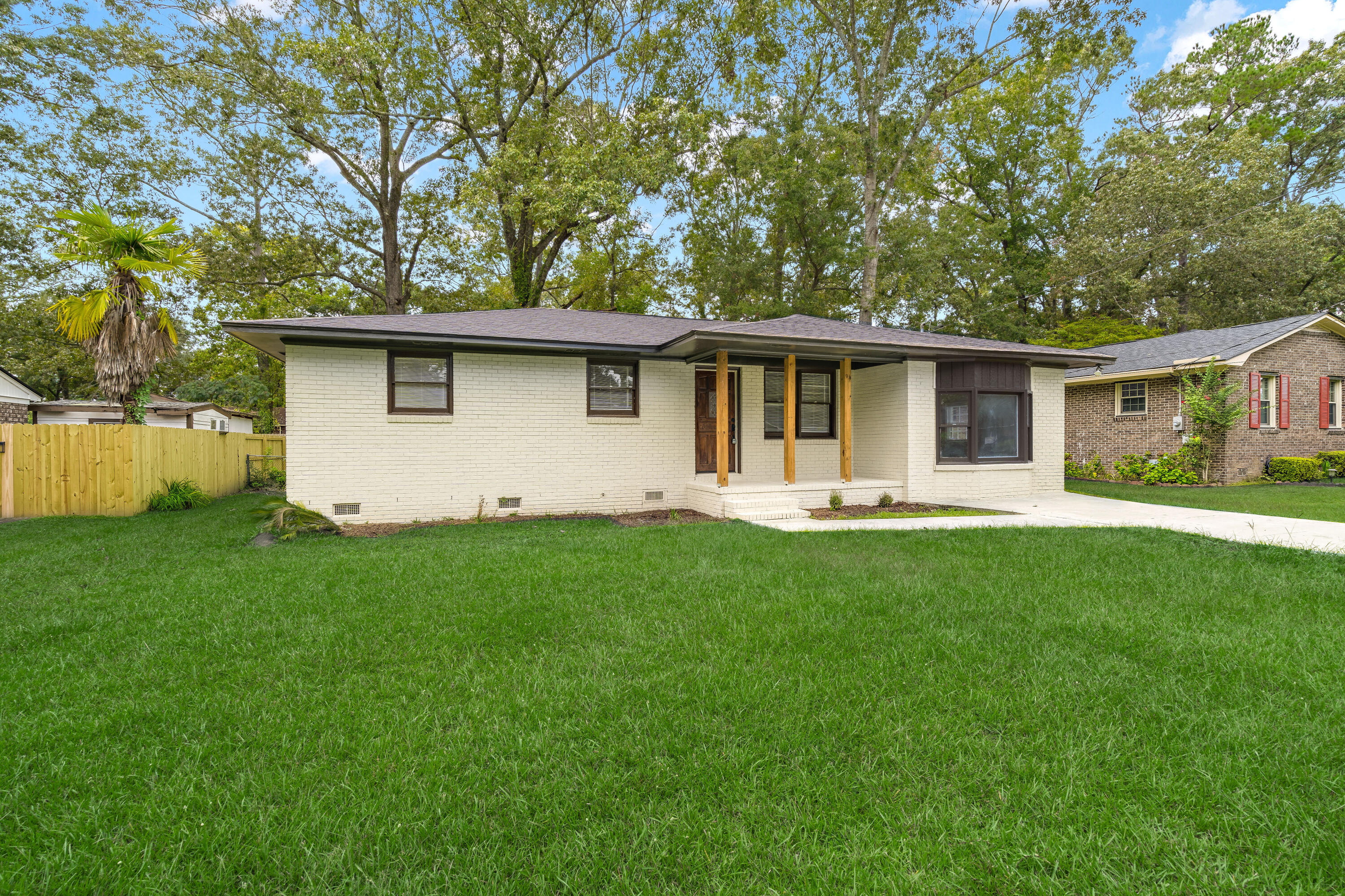 763 Hitching Post Road Charleston, SC 29414 - Photo 3 of 27 3