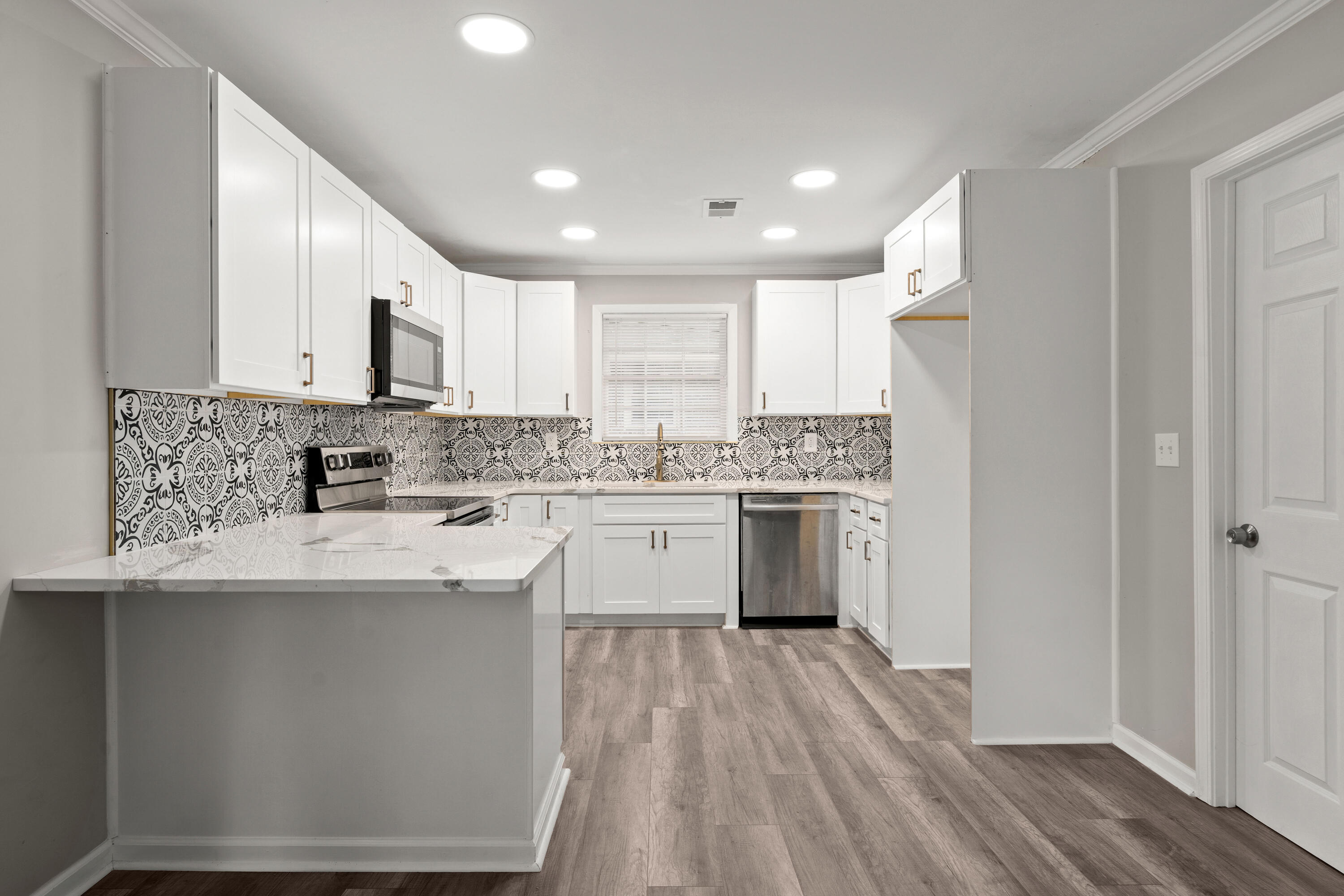 763 Hitching Post Road Charleston, SC 29414 - Photo 9 of 27 9