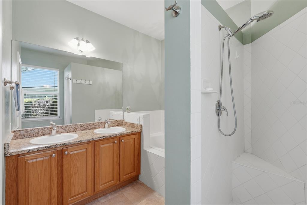 14061 Northwest 9th Road Newberry, FL 32669 - Photo 26 of 38