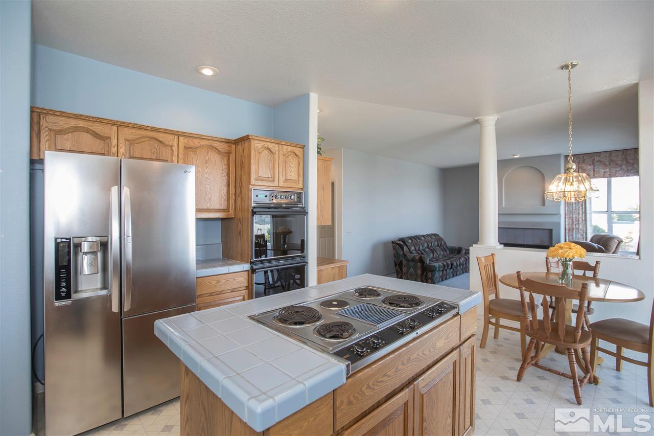 4621 Sommerville Way Reno, NV 89519 - Photo 10 of 25 Photo 10