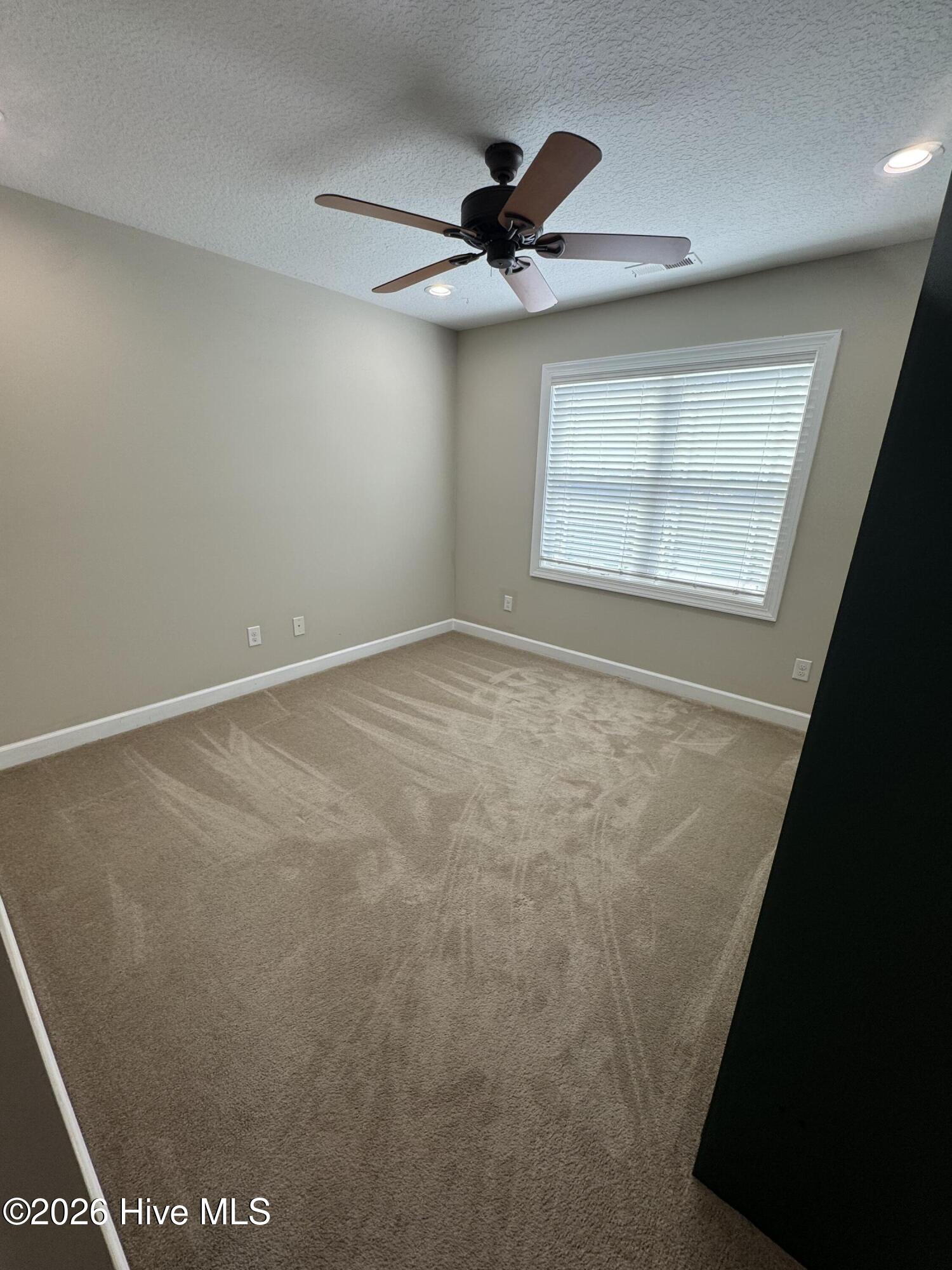 205 Kenan Loop Jacksonville, NC 28546 - Photo 14 of 27 IMG_8212
