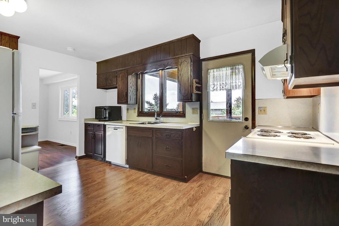 501 Delp Road Lancaster, PA 17601 - Photo 13 of 23 Gallery Image 13