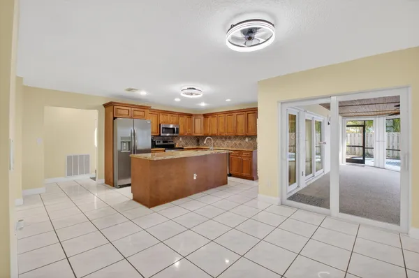 $769,000 | 966 Northwest 37th Avenue, Delray Beach, FL 33445