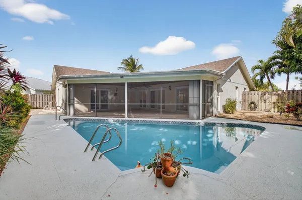 $769,000 | 966 Northwest 37th Avenue, Delray Beach, FL 33445