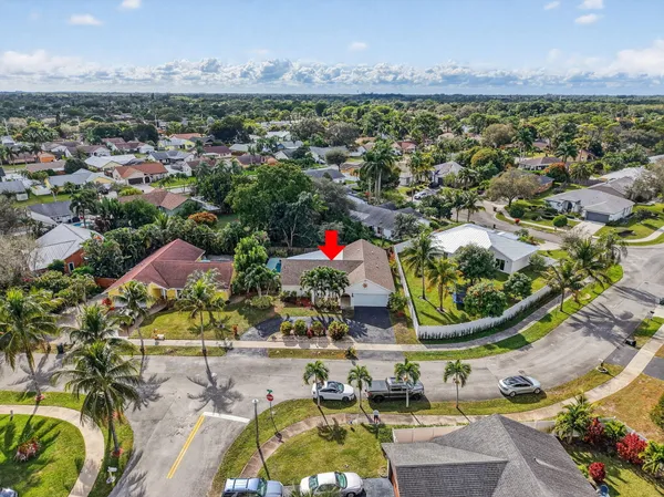 $769,000 | 966 Northwest 37th Avenue, Delray Beach, FL 33445