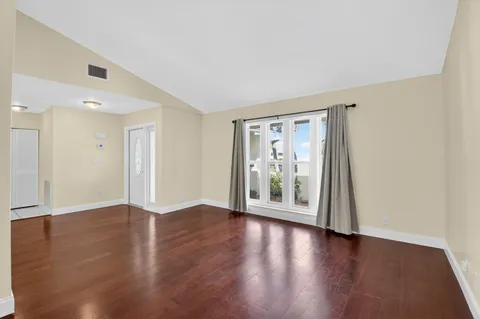 $775,000 | 966 Northwest 37th Avenue, Delray Beach, FL 33445