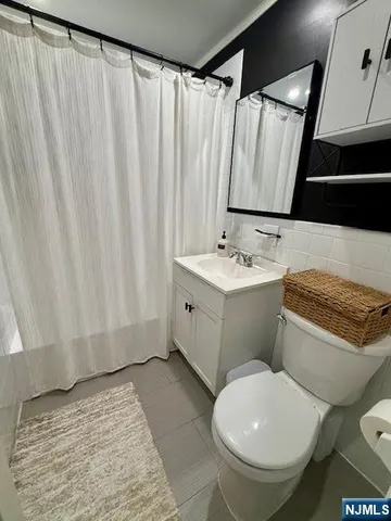 $279,900 | 458 River, Unit C, Nutley, NJ 07110