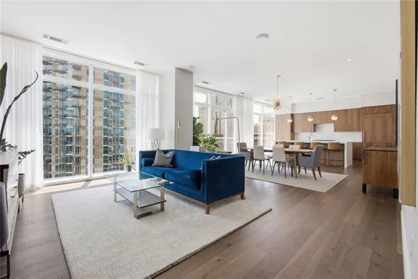 $779,999 | 45 Ivan Allen Jr Boulevard Northwest, Unit 1901, Atlanta, GA 30308
