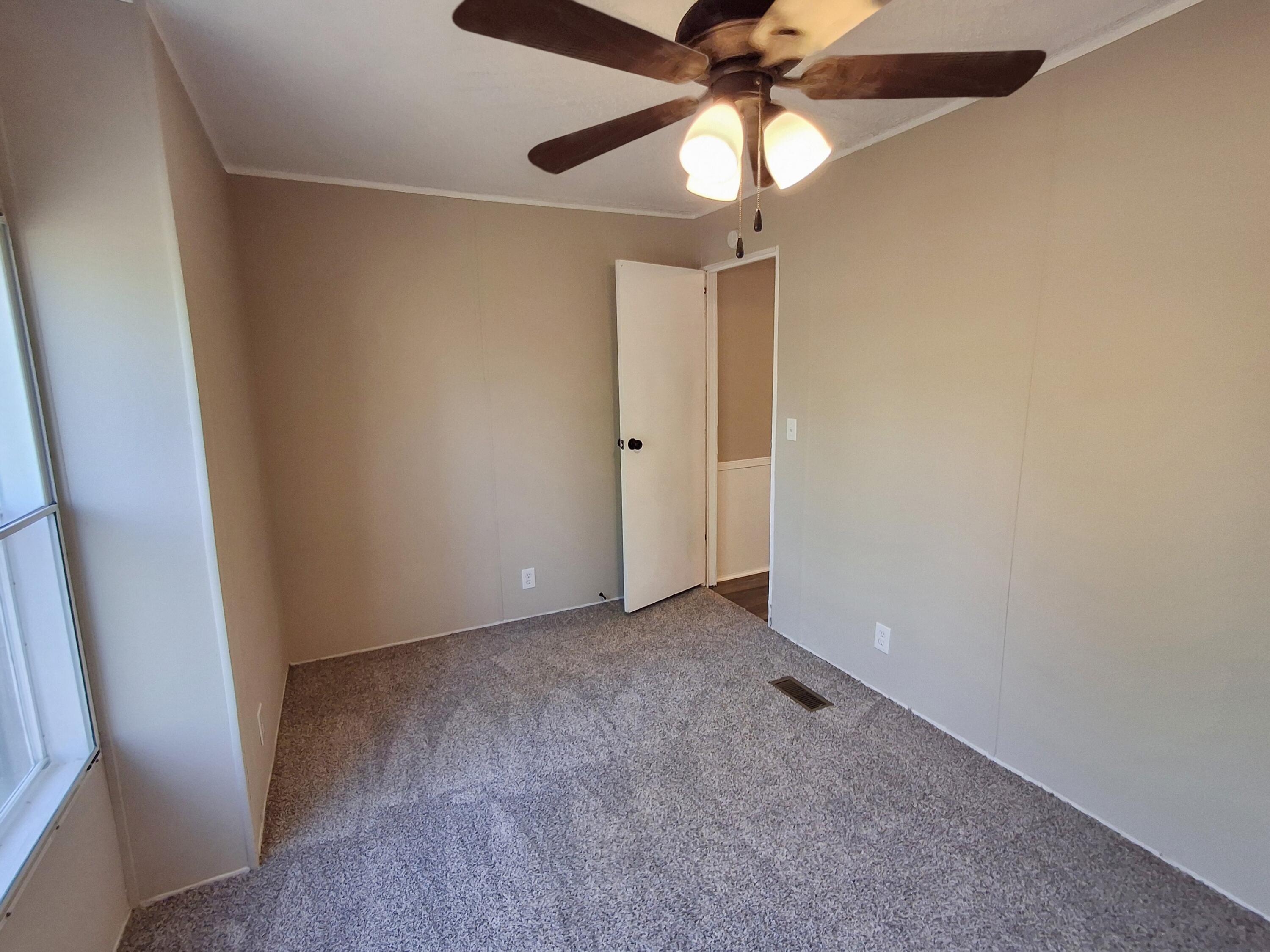 1030 Cook Street Manning, SC 29102 - Photo 21 of 34
