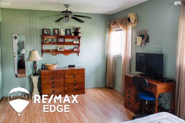 6053 North State Road Davison, MI 48423 - Photo 8 of 18 21168126-7.JPG