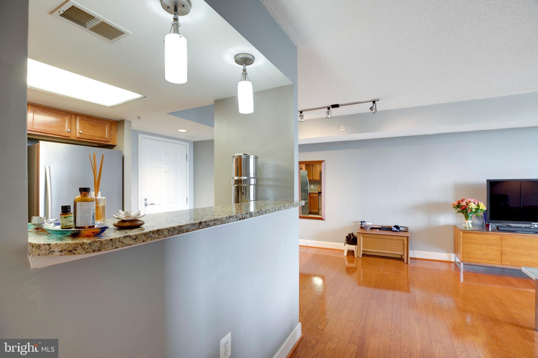 11800 Sunset Hills Road, Unit 723 Reston, VA 20190 - Photo 9 of 31