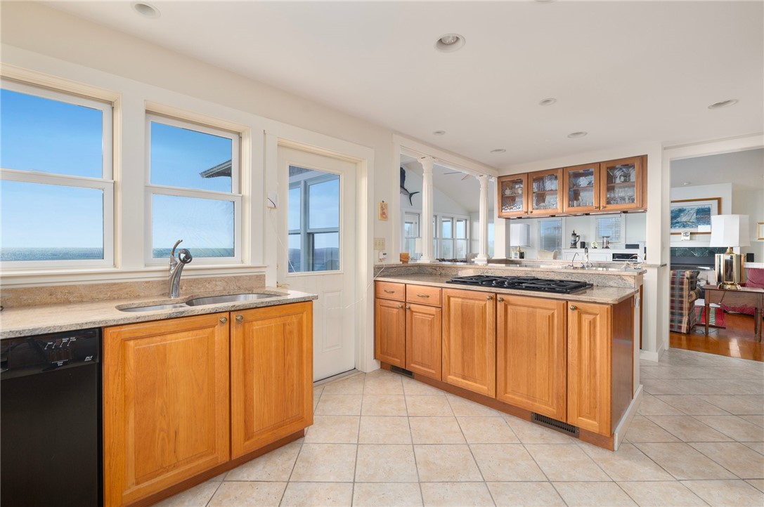 20 Ocean Drive Little Compton, RI 02837 - Photo 18 of 47 Gallery Image 18
