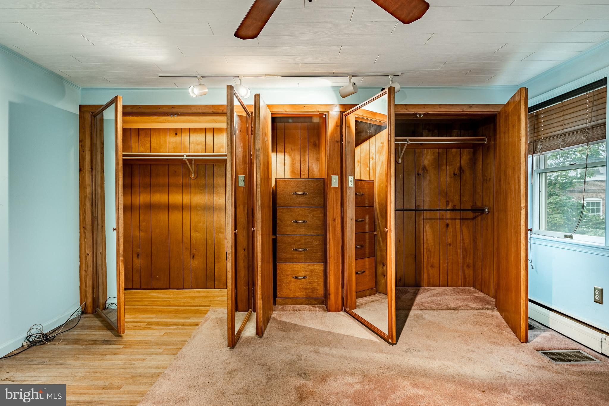 115 Bridge Street Spring City, PA 19475 - Photo 27 of 34 a view of entryway with wooden floor