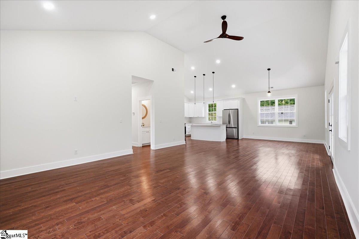 103 Perry Avenue Simpsonville, SC 29681 - Photo 11 of 32