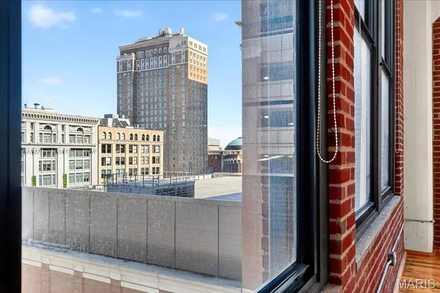 $199,000 | 1010 St Charles Street, Unit 602, St. Louis, MO 63101