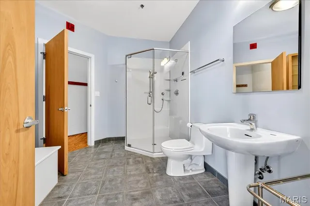 $199,000 | 1010 St Charles Street, Unit 602, St. Louis, MO 63101