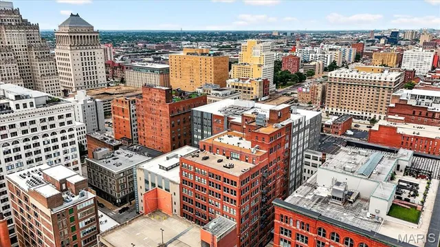 $199,000 | 1010 St Charles Street, Unit 602, St. Louis, MO 63101