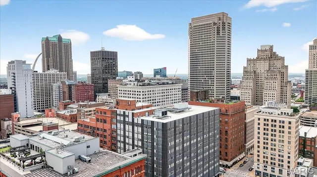 $199,000 | 1010 St Charles Street, Unit 602, St. Louis, MO 63101