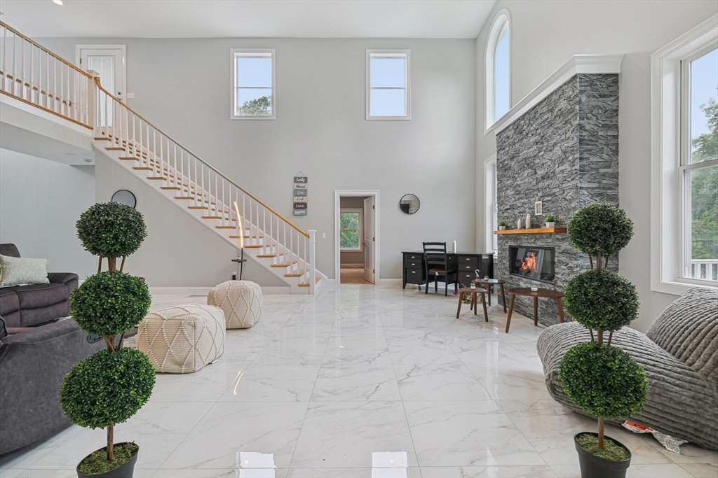 920 Drift Road Westport, MA 02790 - Photo 18 of 41