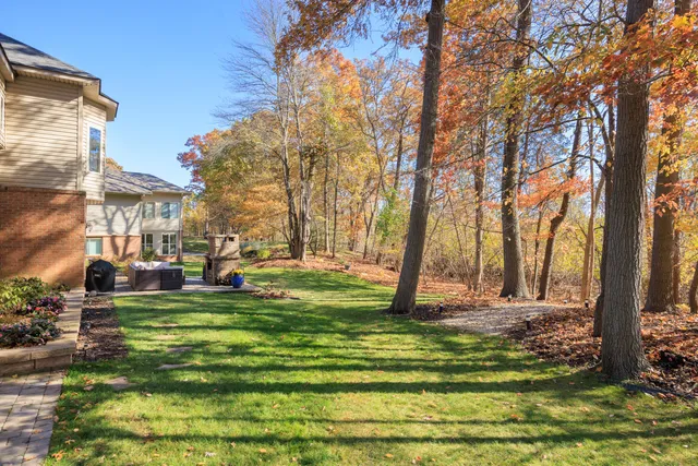 $719,900 | 8761 River Run Drive, White Lake, MI 48386