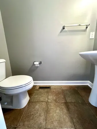 $1,675 | 1037 McKenna Drive, Thompson's Station, TN 37179