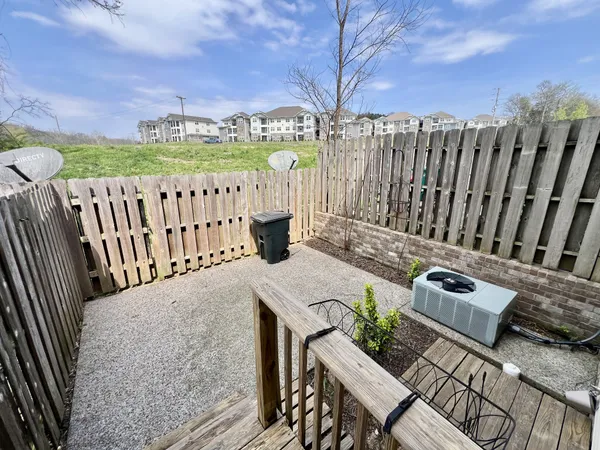 $1,675 | 1037 McKenna Drive, Thompson's Station, TN 37179