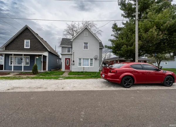 $185,000 | 112 Vine Street, Gas City, IN 46933