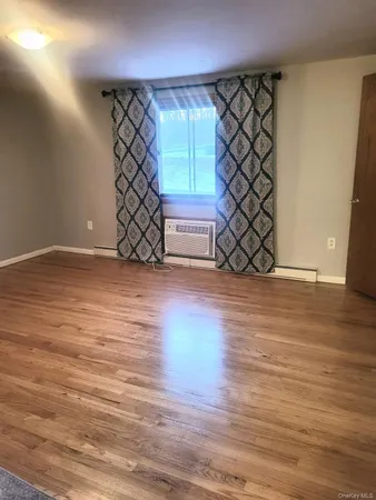 $1,800 | 1204 Parr Lake Drive, Unit 12D, Newburgh, NY 12550