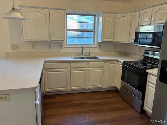 $575,000 | 3055-3057 Patriot Drive, Cape Girardeau, MO 63701