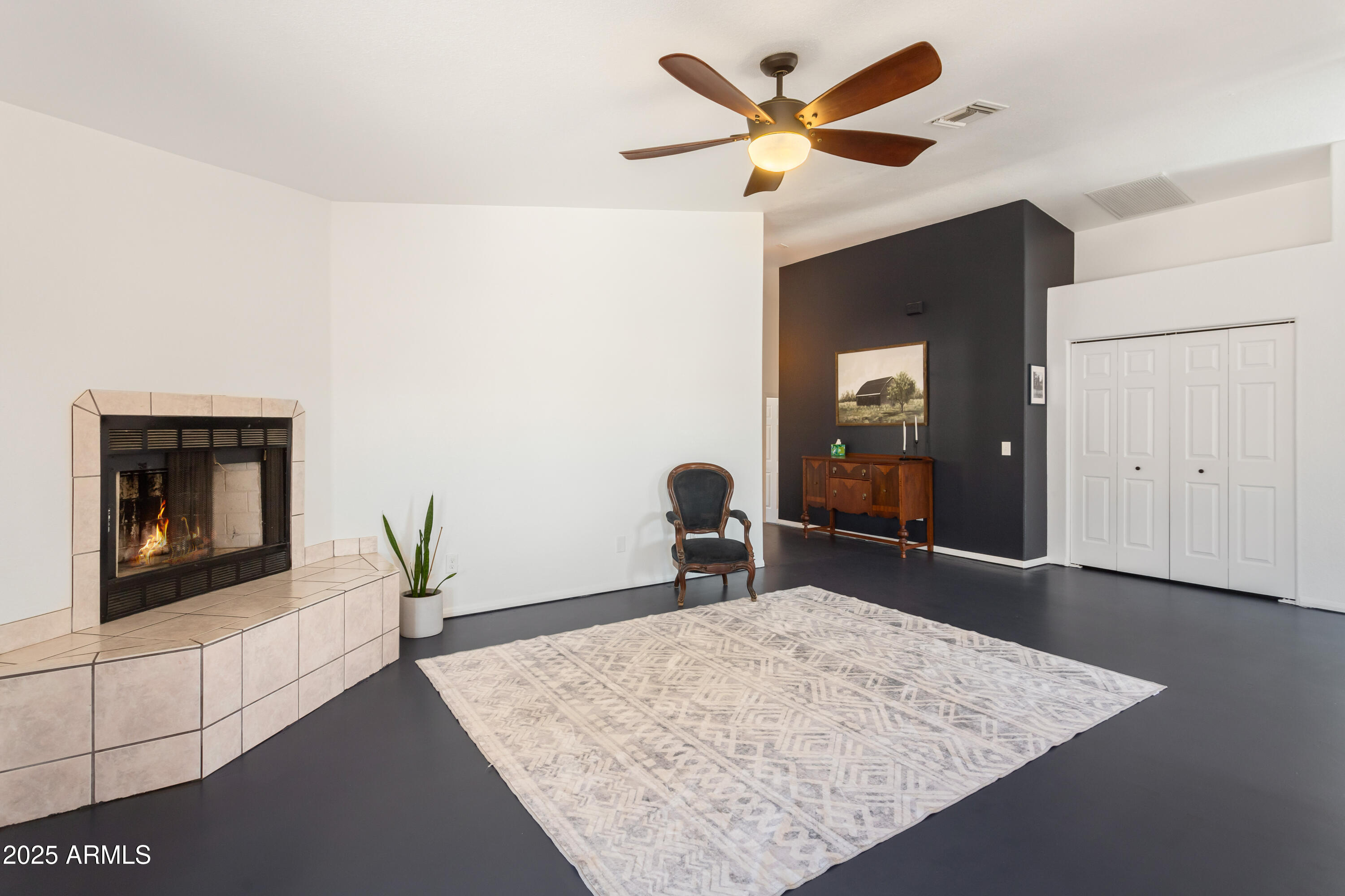 198 Hereford Road Bisbee, AZ 85603 - Photo 16 of 41 Family Room