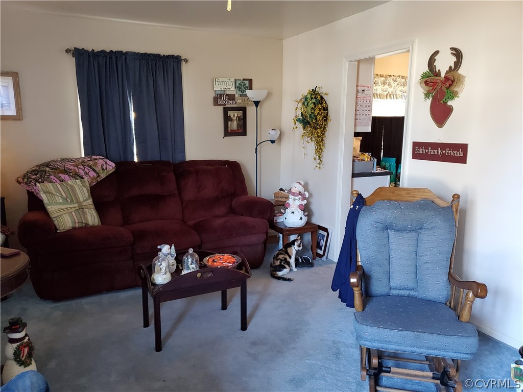 25 Ridge Road Blackstone, VA 23824 - Photo 3 of 11 Gallery Image 3