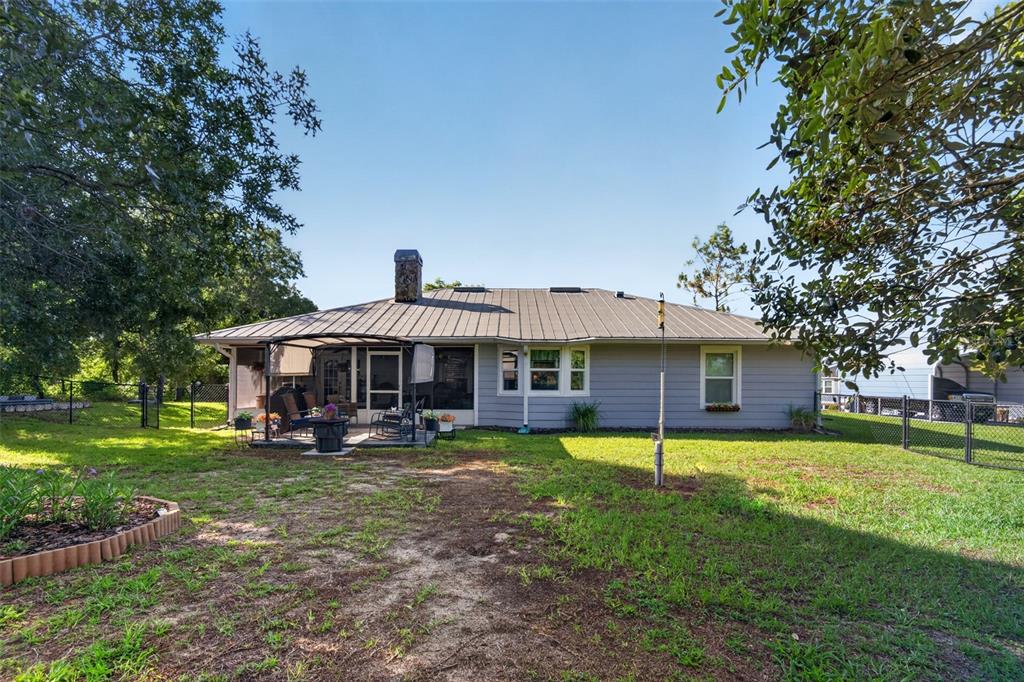 12293 Wolf Den Road Weeki Wachee, FL 34614 - Photo 35 of 44