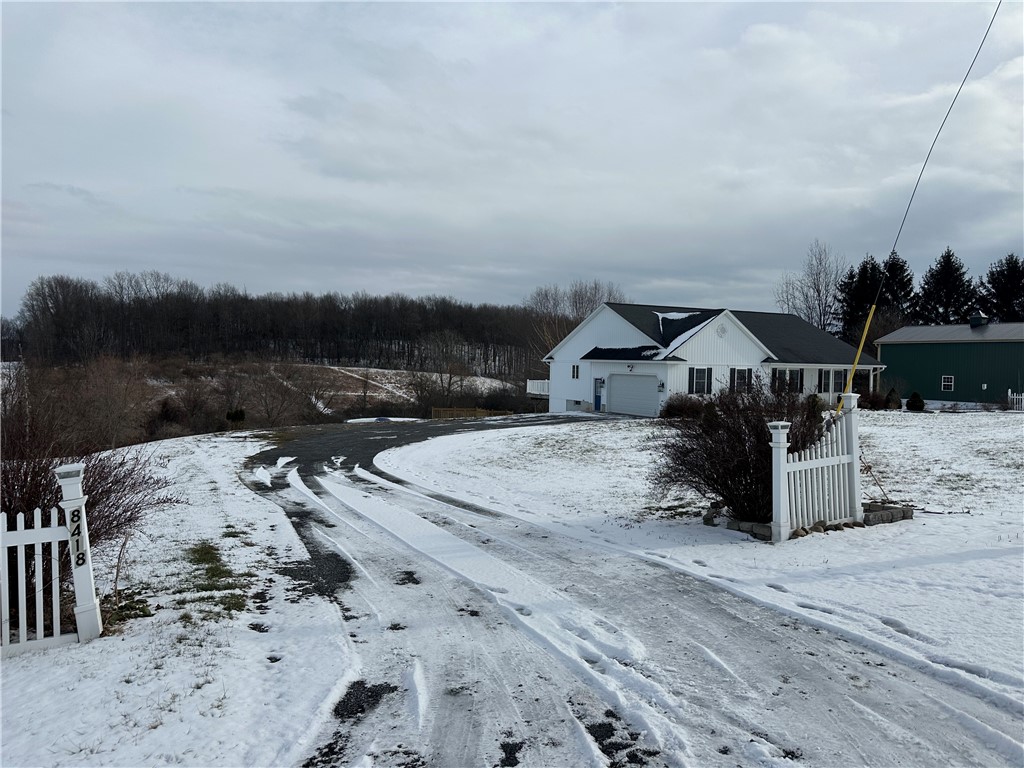 8418 Shepherd Road Brutus, NY 13166 - Photo 3 of 33