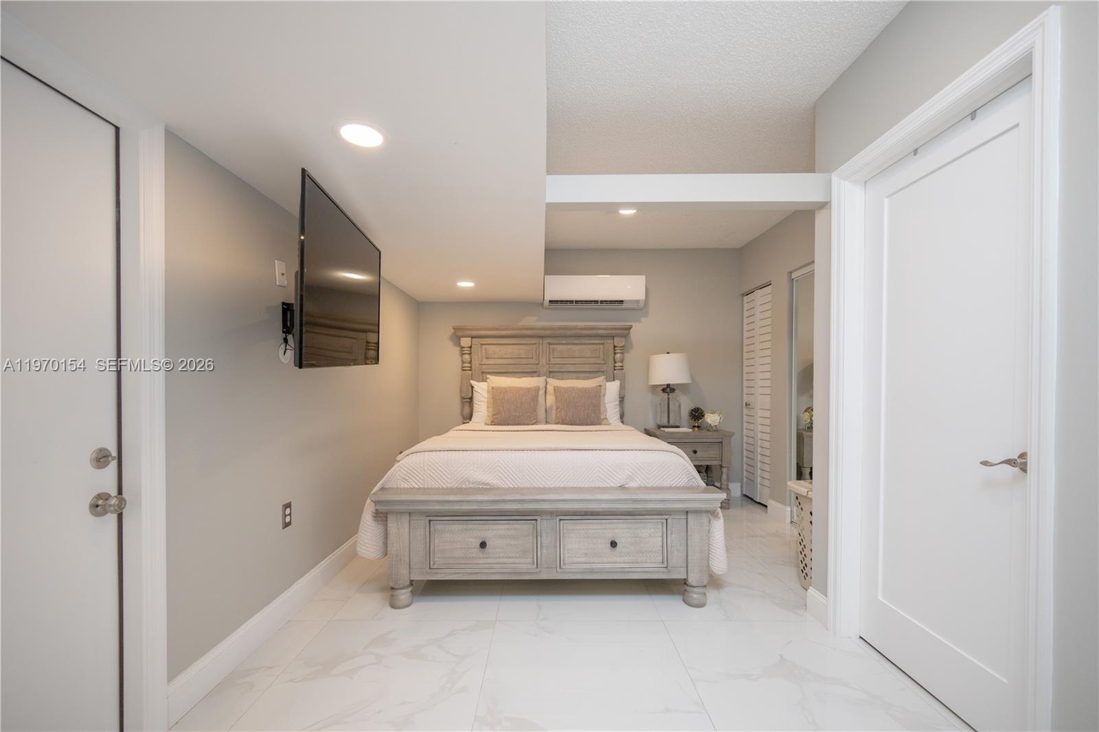 14276 Southwest 177th Street Miami, FL 33177 - Photo 11 of 49