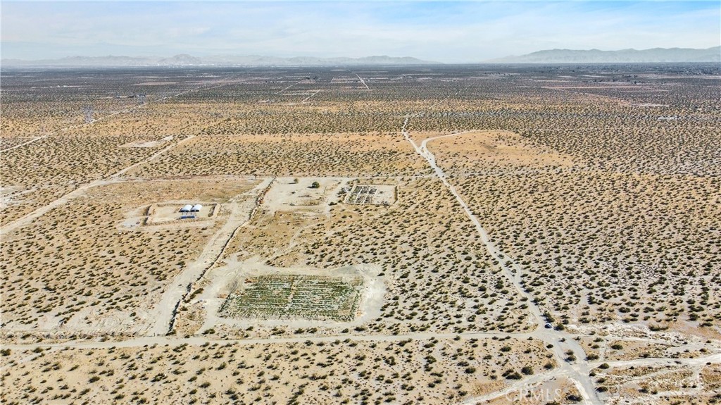 15745 Silver Rock Road Pinon Hills, CA 92371 - Photo 12 of 17