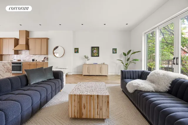 $2,495,000 | 467 Lexington Avenue | Bedford-Stuyvesant