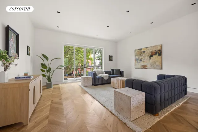 $2,495,000 | 467 Lexington Avenue | Bedford-Stuyvesant