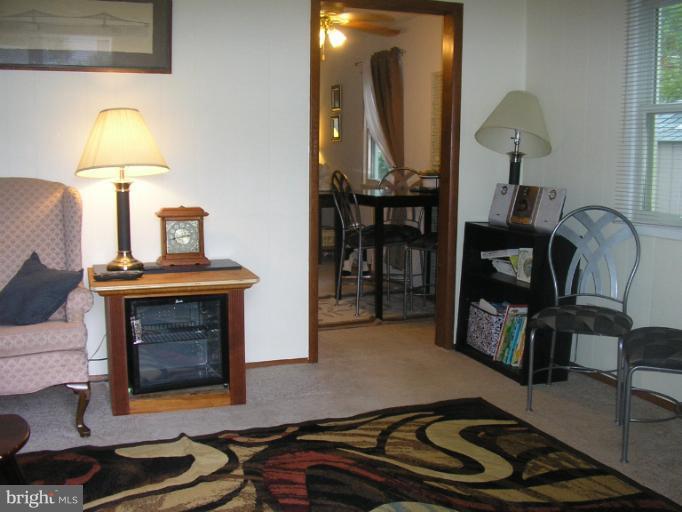 1827 Anderson Road Falls Church, VA 22043 - Photo 4 of 19 Family Room