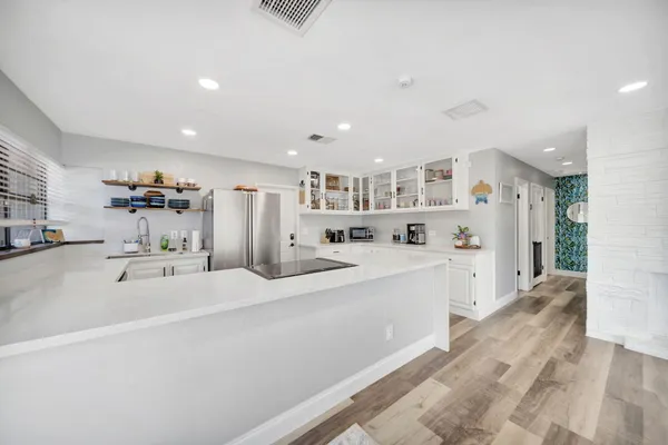 $569,000 | 831 Northwest 39th Street, Oakland Park, FL 33309