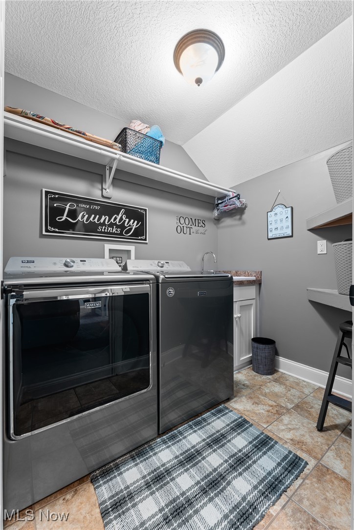 3048 Wright Road Northwest Uniontown, OH 44685 - Photo 27 of 30 2nd floor Laundry room