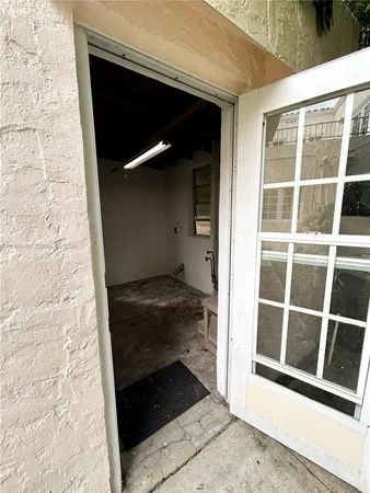 $8,500 | 2504 Alhambra Circle, Unit 2504, Coral Gables, FL 33134