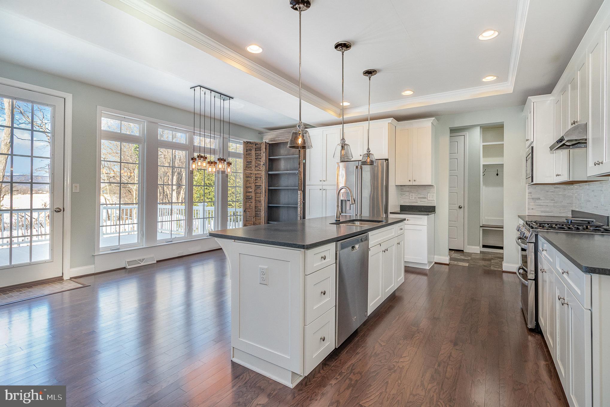 625 Line Road Mechanicsburg, PA 17050 - Photo 8 of 38 Gallery Image 8