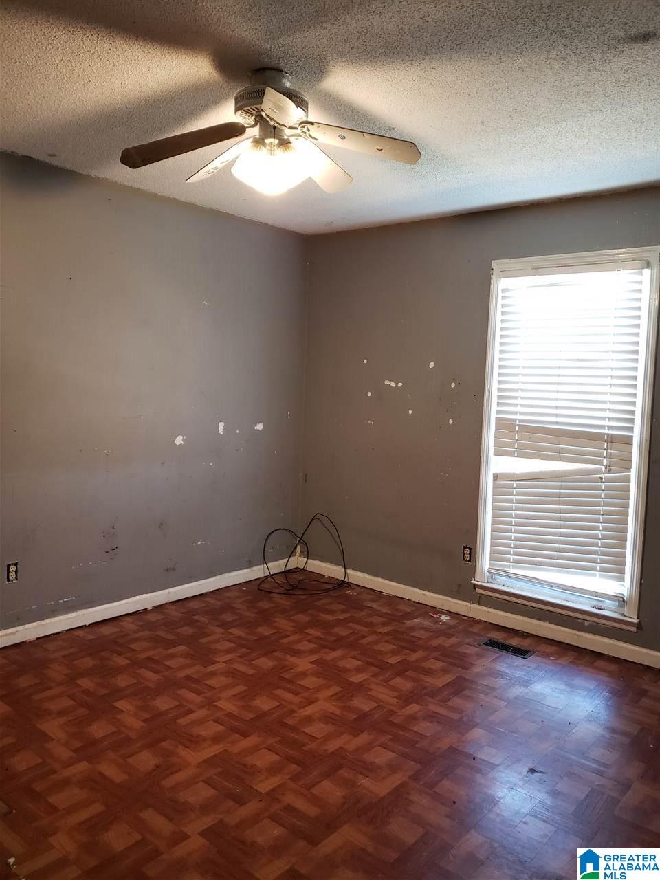 1023 Thompson Road Alabaster, AL 35007 - Photo 3 of 8