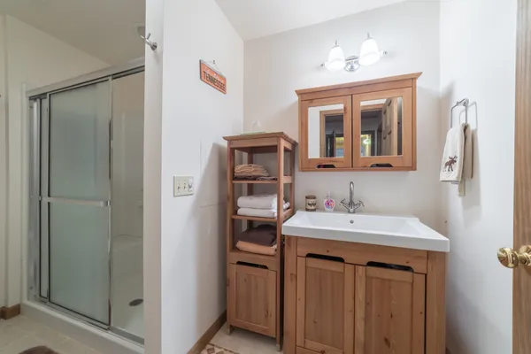 $414,400 | 1927 Laurel Lake Drive, Monteagle, TN 37356