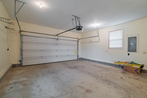 $414,400 | 1927 Laurel Lake Drive, Monteagle, TN 37356