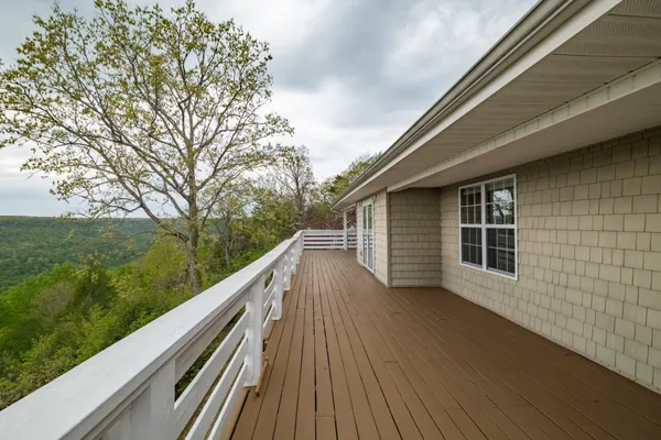 $414,400 | 1927 Laurel Lake Drive, Monteagle, TN 37356