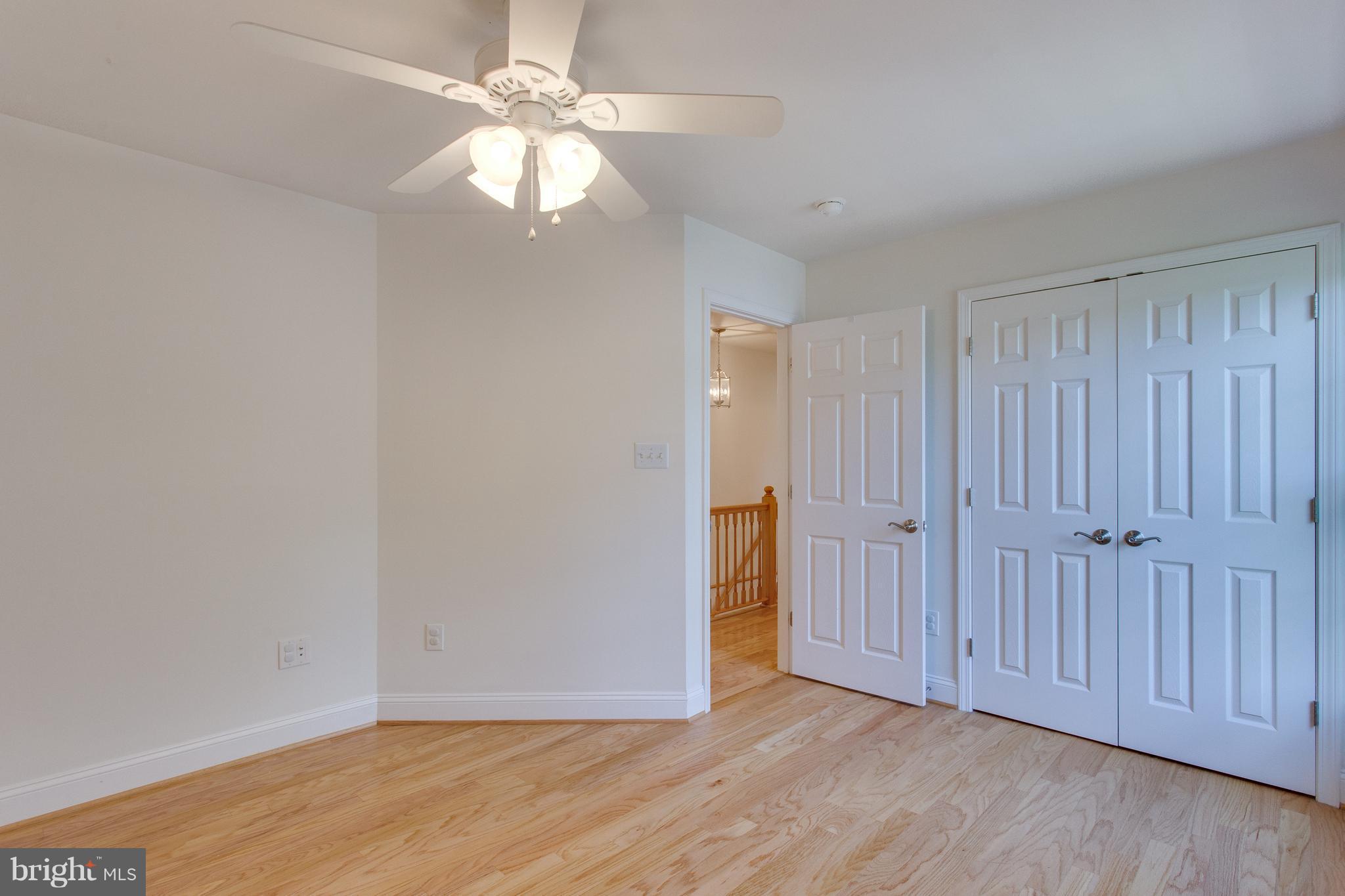 112 West Glebe Road, Unit A Alexandria, VA 22305 - Photo 19 of 30 Third bedroom with generous closet space