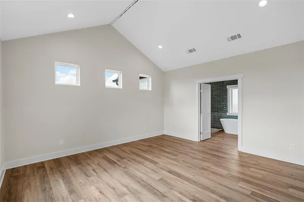 $925,000 | 429 Toledo Bnd Loop, McGregor, TX 76657